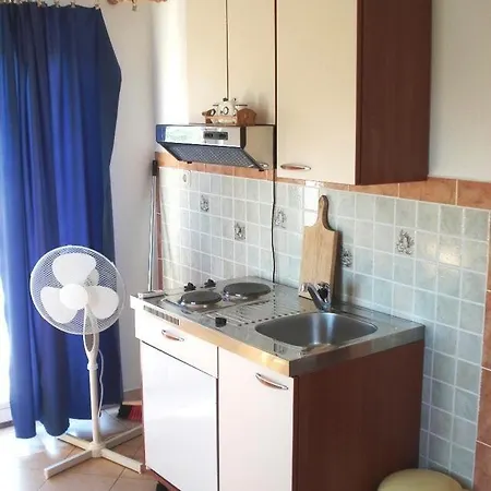 Apartment By The Sea Dobropoljana, - 17541